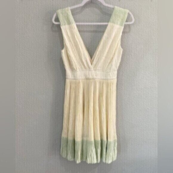 ALC Silk Plunge Feminine Mini Dress Contemporary Cocktail Party Holiday Pleated - Picture 2 of 8